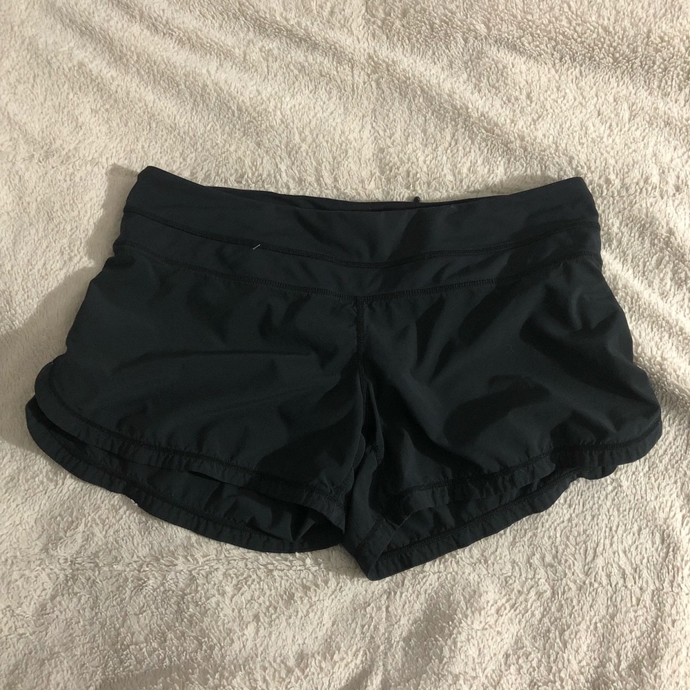 Lululemon Shorts Size 8